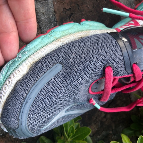 Brooks "PURE CADENCE 4" purple & pink athletic shoes sz 9 - Picture 12 of 12